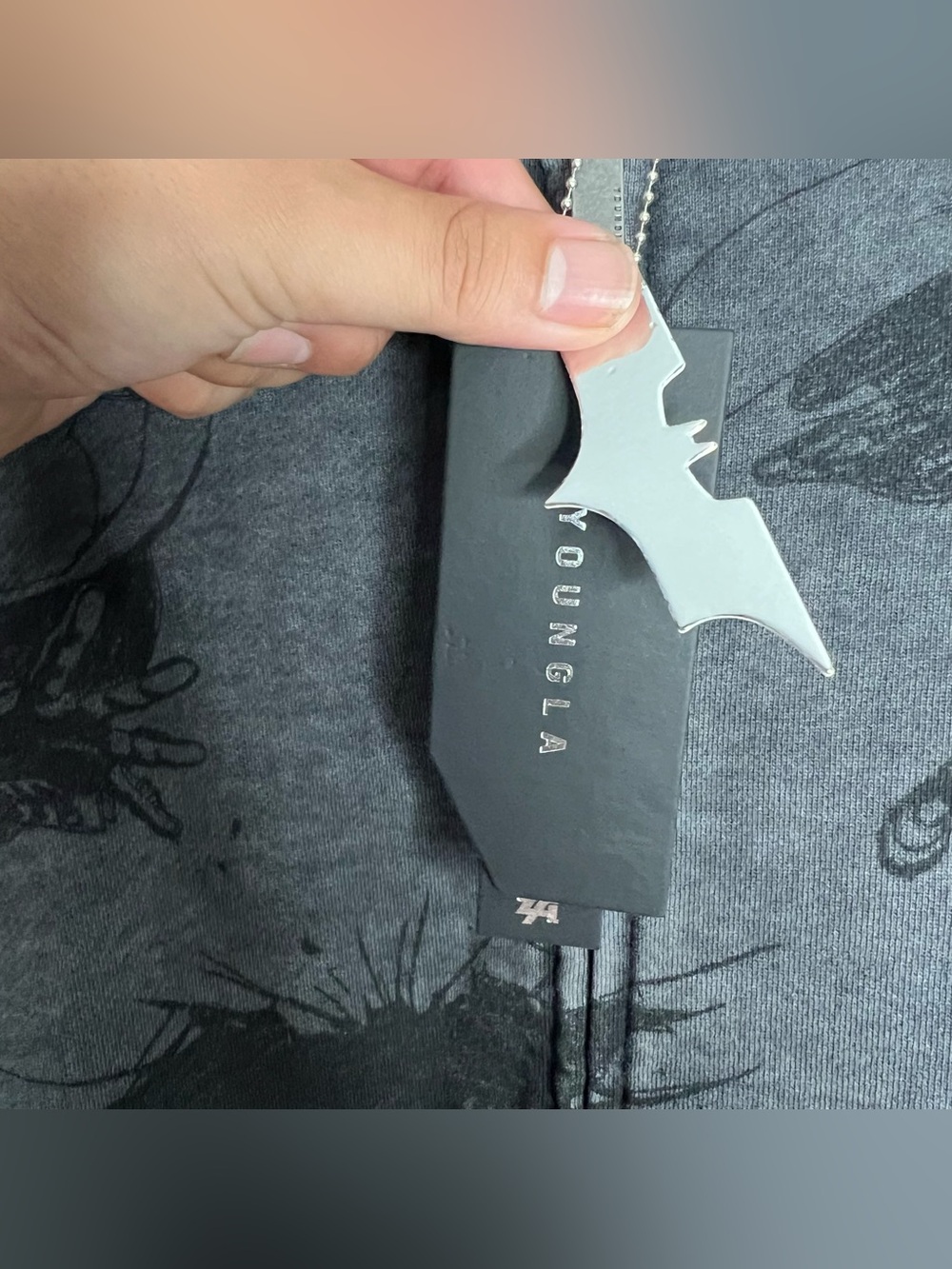 YoungLA x Batman Story Board Oversized Zip Up Hoodie 5211 Mens Large Grey NWT - Picture 3 of 8